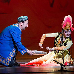 阿拉木汗钢琴谱钢琴正谱