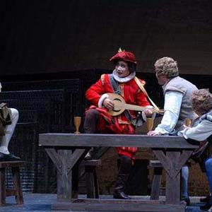 金牛犊之歌钢琴谱