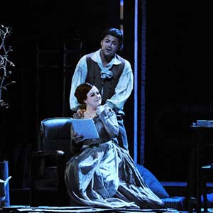 咪咪是轻浮的姑娘钢琴谱