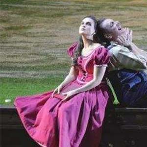 偷洒一滴泪钢琴谱