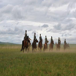 骏马奔驰保边疆钢琴谱