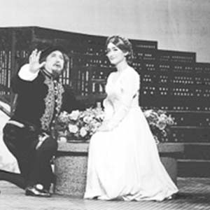 贞洁的小屋-我向你致敬钢琴谱