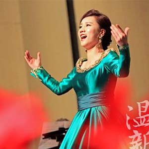 彩云与鲜花钢琴谱