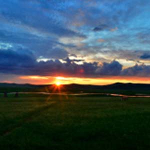 草原夜色美钢琴谱