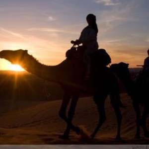 大漠之夜钢琴谱