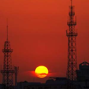 东方升起红太阳钢琴谱