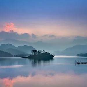 飞出苦难的牢笼钢琴谱