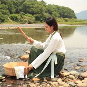 棒棒捶在岩头上钢琴谱