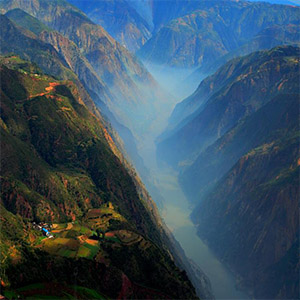 重整河山待后生钢琴谱