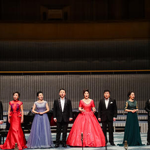 水库夜歌钢琴谱