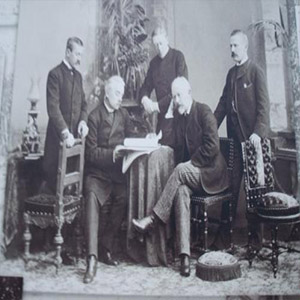 主题与变奏Op19钢琴谱