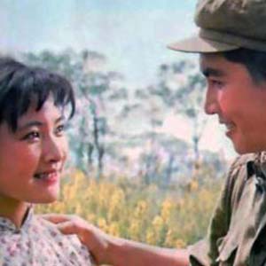 叫声妹妹泪莫流钢琴谱