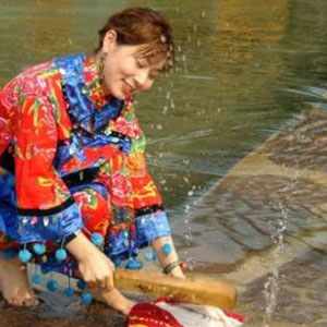 燕燕下河洗衣裳钢琴谱