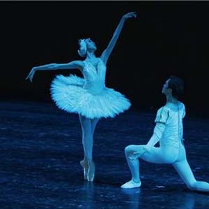 片段-选自天鹅湖钢琴谱