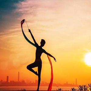 青春舞曲钢琴谱