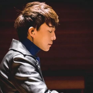 󡷸-Pianoboy-G-и
