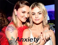 Anxiety-Julia-Michaels-ft-Selena-Gomez-Julia Michaels Selena Gomez-C-иټ