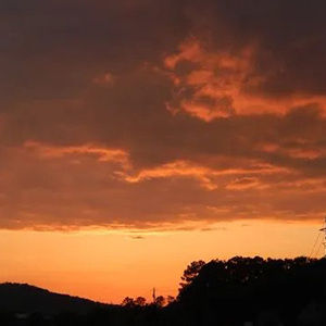 The Sky In June钢琴谱