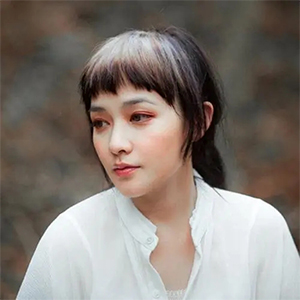 Ů--C-и