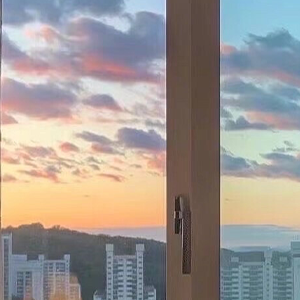 ٷٸ-ٷ-G-и