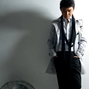 你到底爱谁钢琴谱