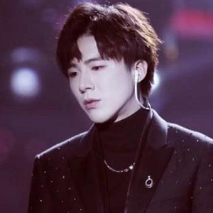 反客为主钢琴谱