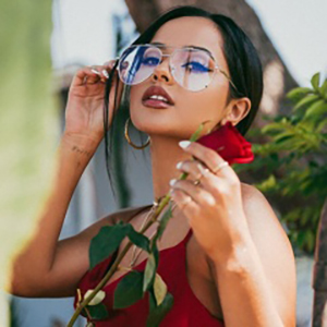 Arranca-Becky G/Omega-E-