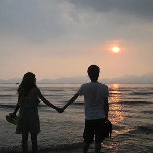 给我多一秒拥抱钢琴谱