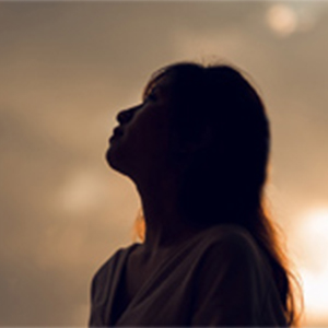 还是会寂寞钢琴谱