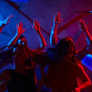 劲爆舞者钢琴谱