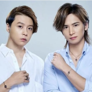 雪白の月钢琴谱