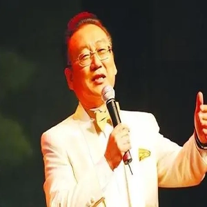 敢问路在何方钢琴谱