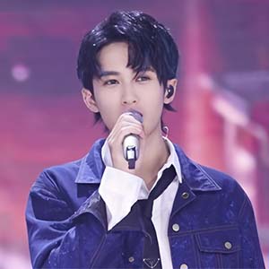 每到周末我要离开地球钢琴谱